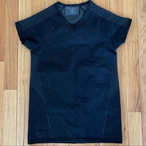 Athleta fitted workout top